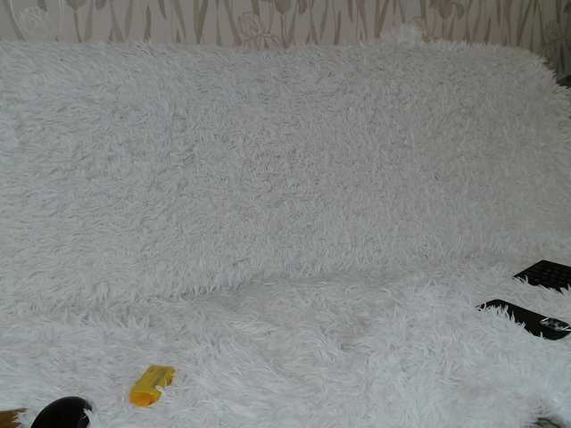 PrettyAngel777 webcam