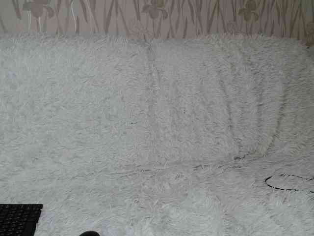 PrettyAngel777 webcam