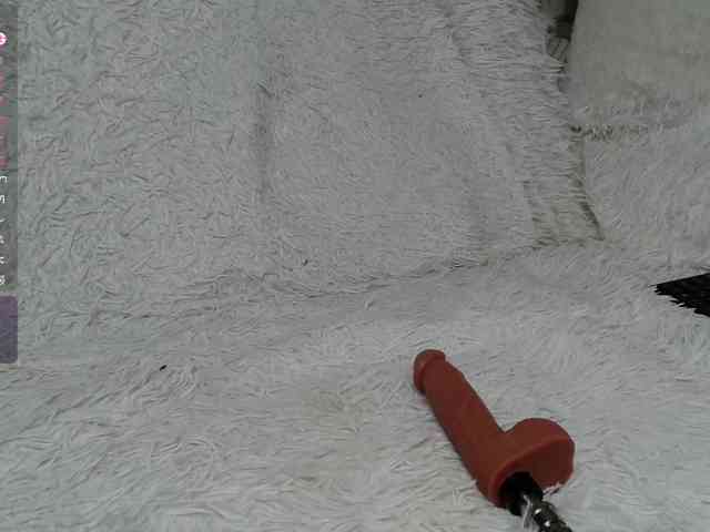 PrettyAngel777 webcam