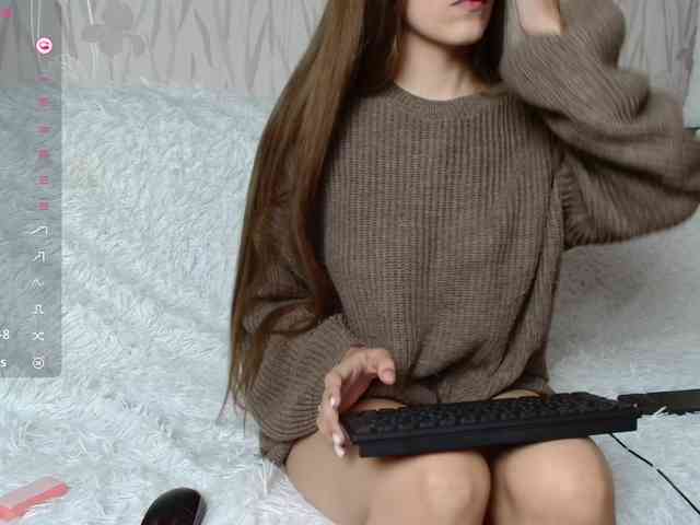 PrettyAngel777 webcam