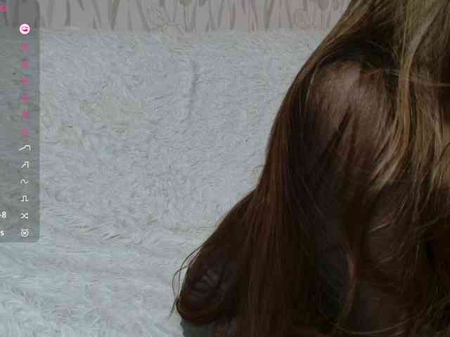 PrettyAngel777 webcam