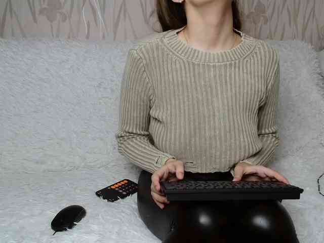 PrettyAngel777 webcam