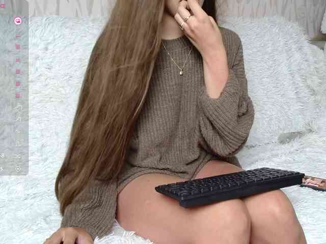 PrettyAngel777 webcam