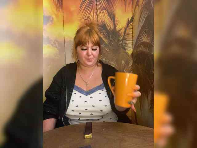 Miss-Tits2025 webcam