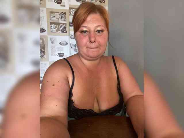 Miss-Tits2025 webcam