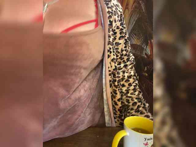 Miss-Tits2025 webcam