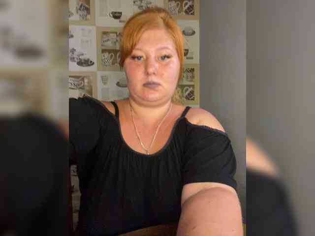 Miss-Tits2025 webcam