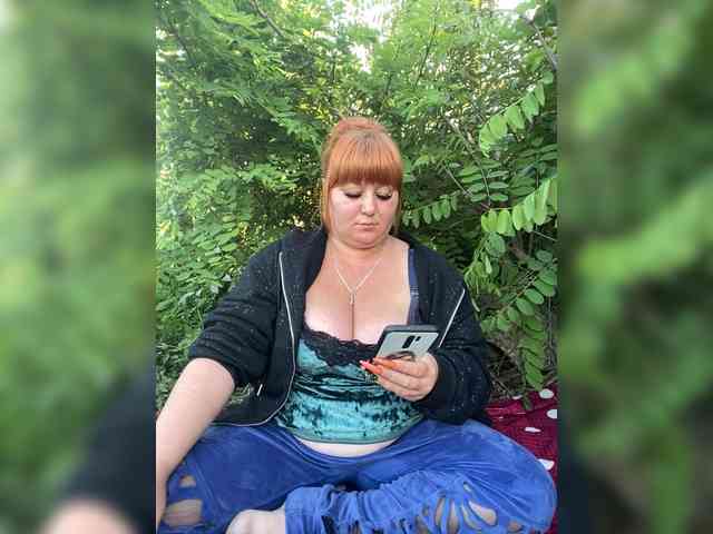 Miss-Tits2025 webcam