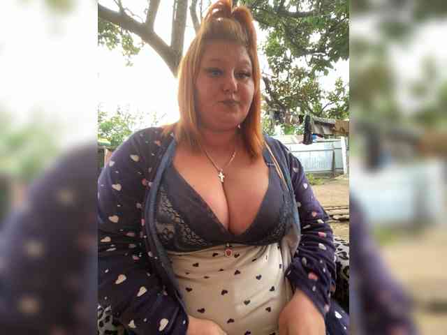 Miss-Tits2025 webcam