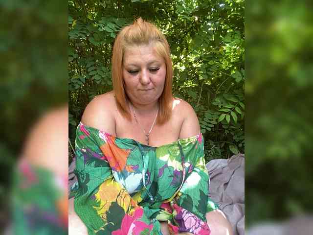 Miss-Tits2025 webcam