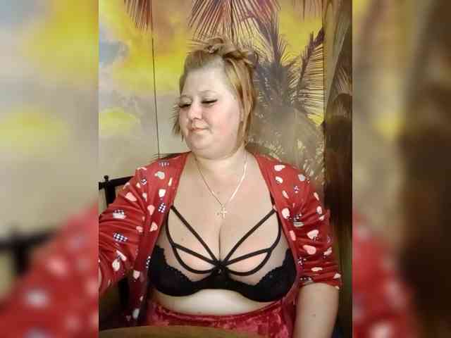 Miss-Tits2025 webcam