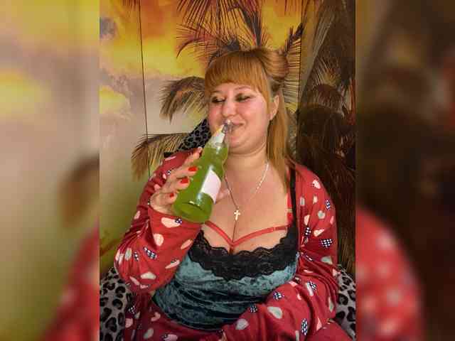 Miss-Tits2025 webcam