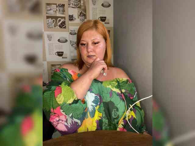 Miss-Tits2025 webcam