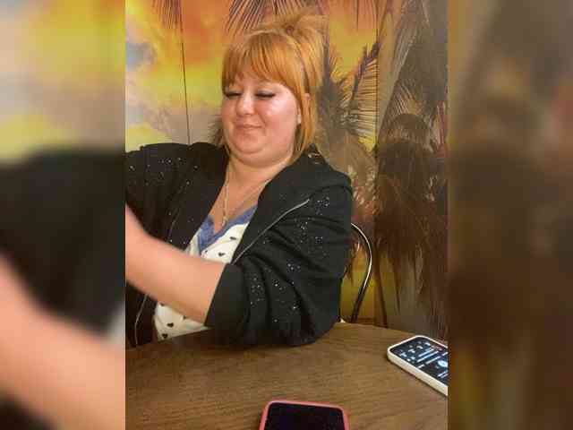 Miss-Tits2025 webcam
