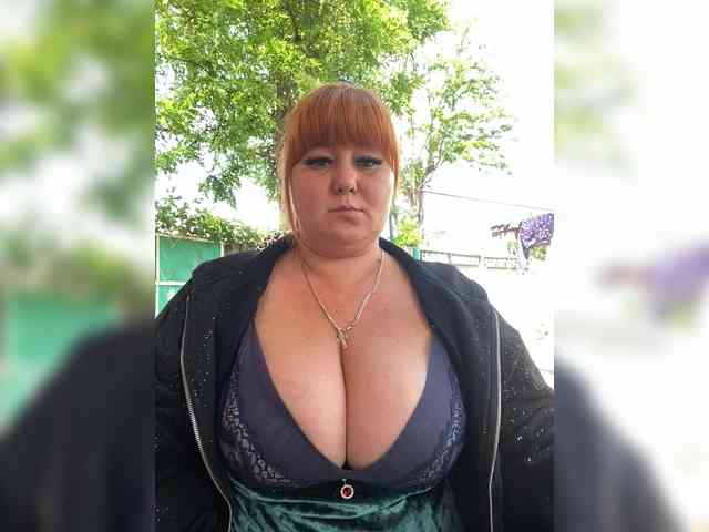 Miss-Tits2025 webcam