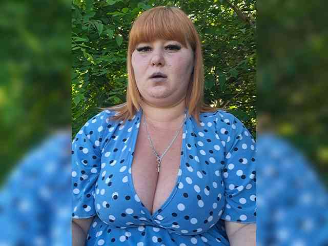 Miss-Tits2025 webcam