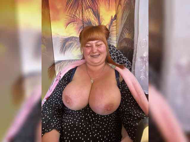 Miss-Tits2025 webcam