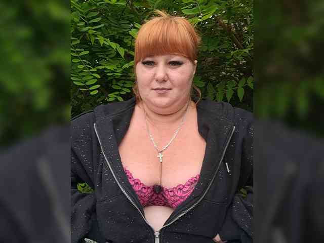Miss-Tits2025 webcam