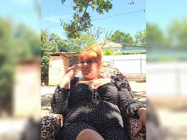 Miss-Tits2025 webcam