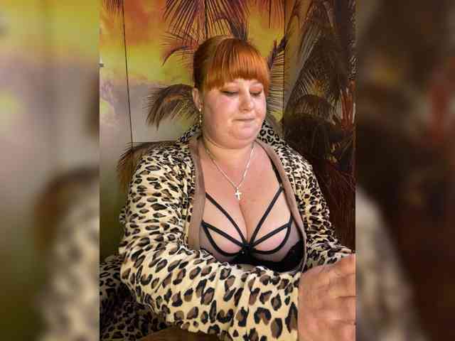Miss-Tits2025 webcam