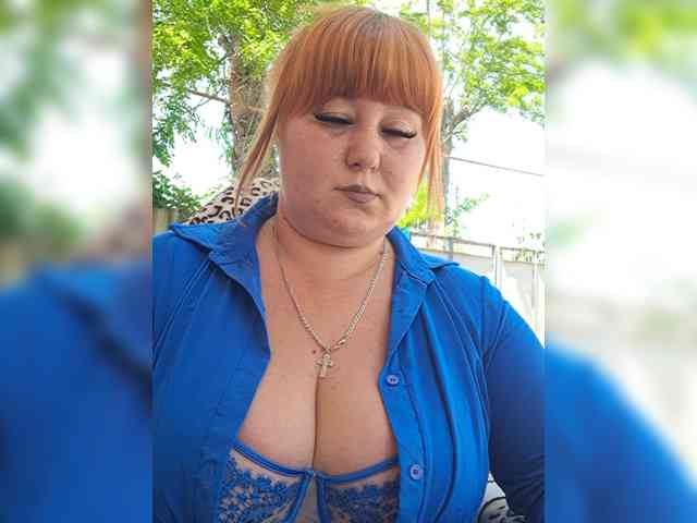 Miss-Tits2025 webcam