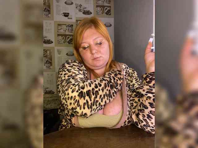 Miss-Tits2025 webcam