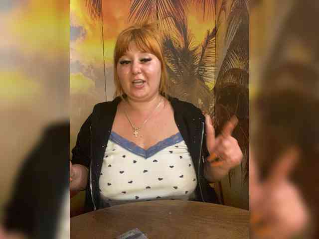 Miss-Tits2025 webcam