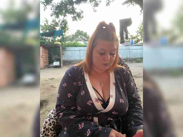 Miss-Tits2025 webcam