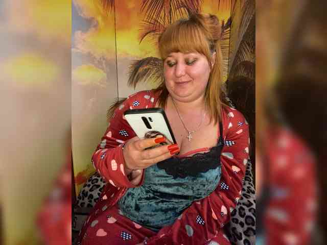 Miss-Tits2025 webcam