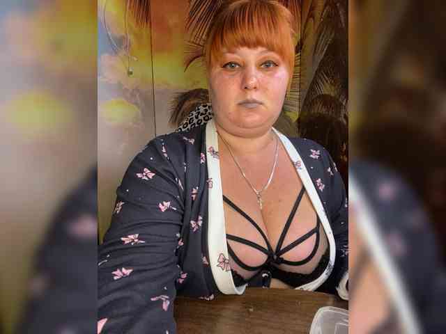 Miss-Tits2025 webcam