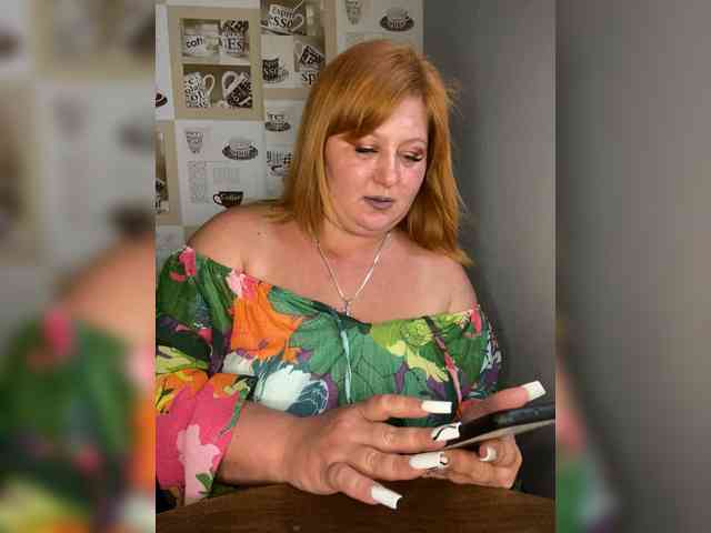 Miss-Tits2025 webcam