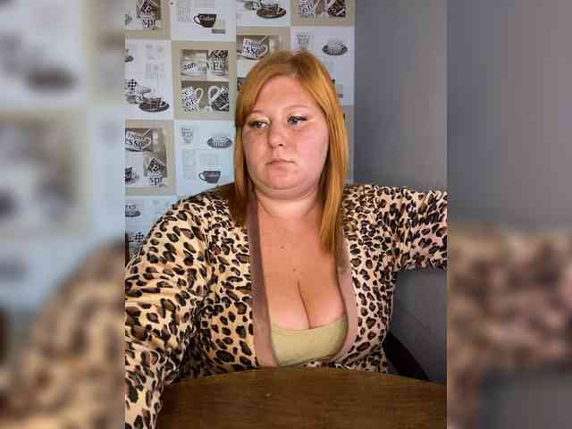Miss-Tits2025 webcam
