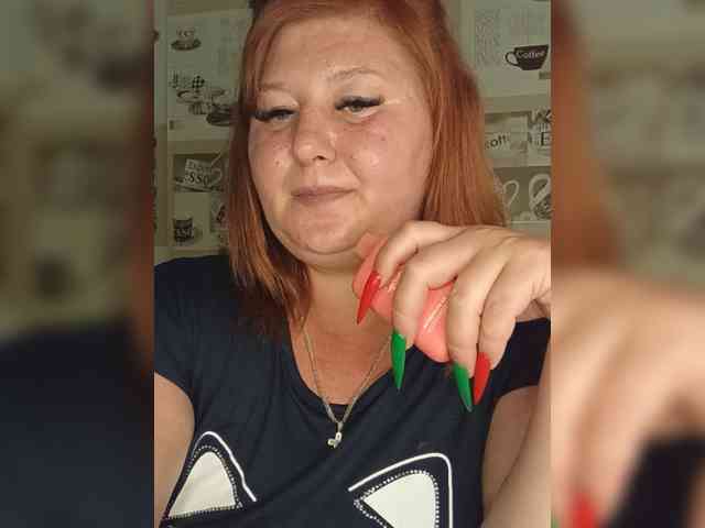 Miss-Tits2025 webcam