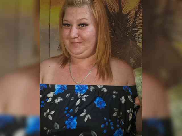 Miss-Tits2025 webcam