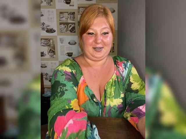 Miss-Tits2025 webcam