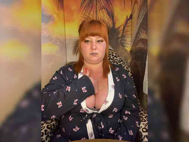 Miss-Tits2025 webcam