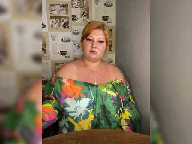 Miss-Tits2025 webcam
