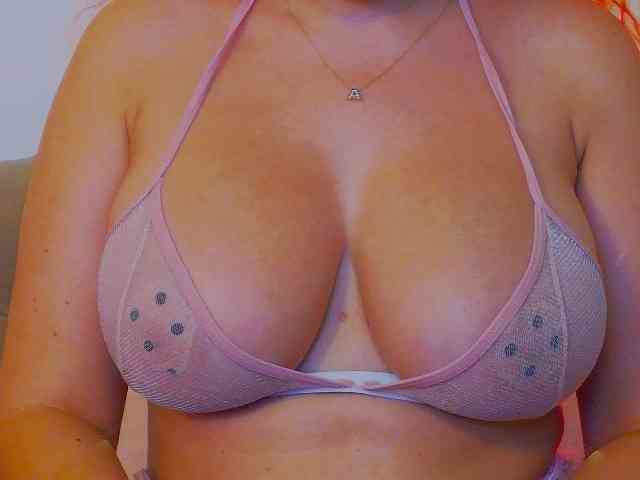 AlexaMills webcam