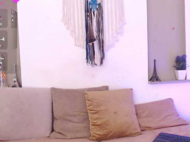 Hillary-hott live cam on BongaCams