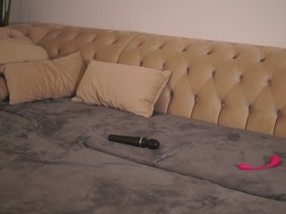 GiaInked Porn Show
