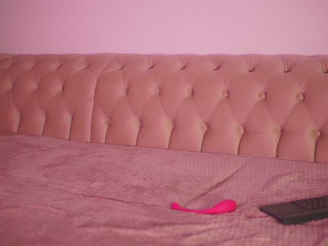 GiaInked live cam on BongaCams