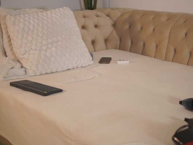 GiaInked live cam on BongaCams