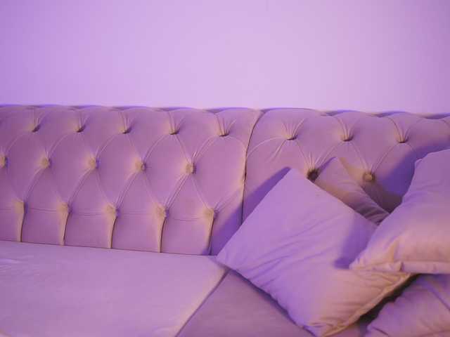 GiaInked live cam on BongaCams