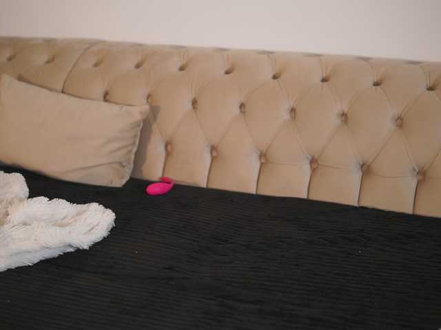 GiaInked live cam on BongaCams