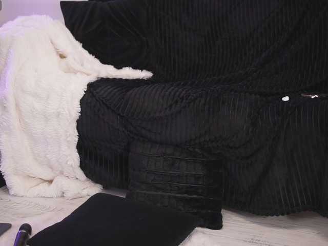 GiaInked's BongaCams show and profile