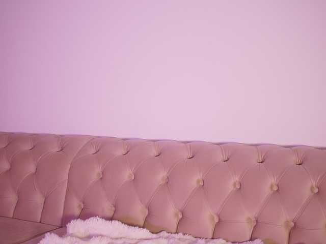 GiaInked live cam on BongaCams