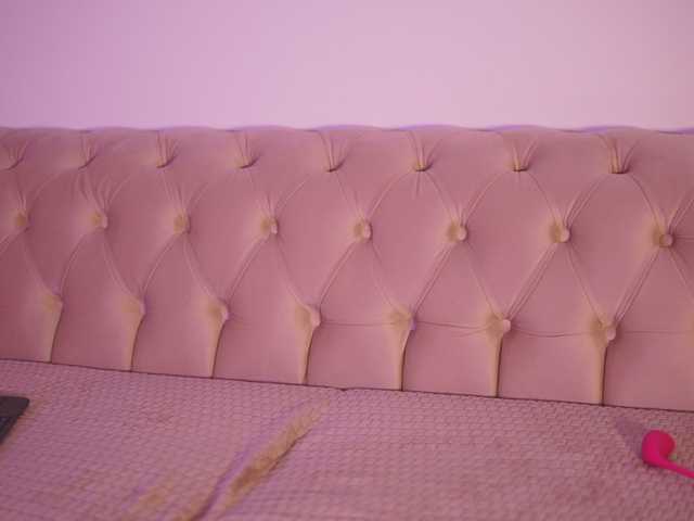 GiaInked live cam on BongaCams