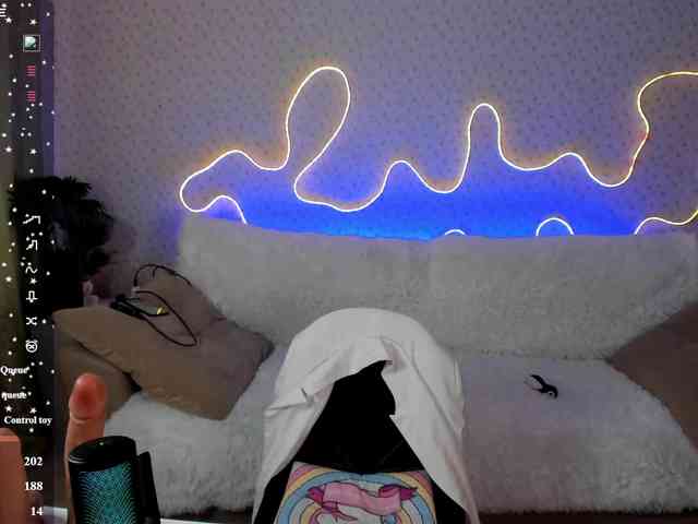 EternalLilith webcam