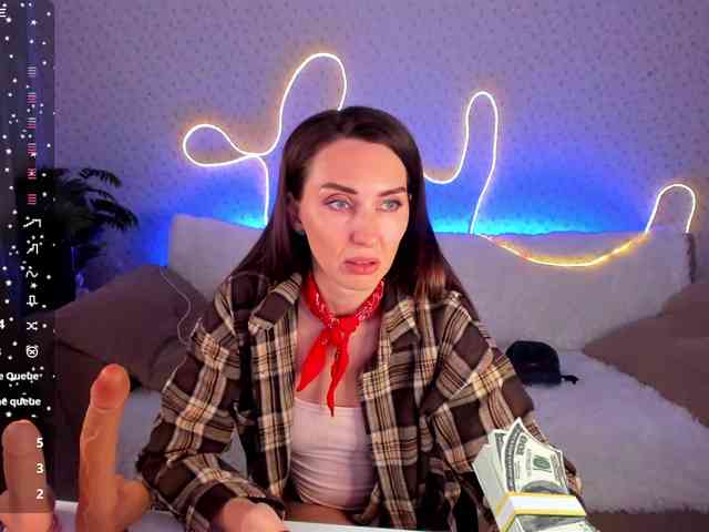 EternalLilith webcam