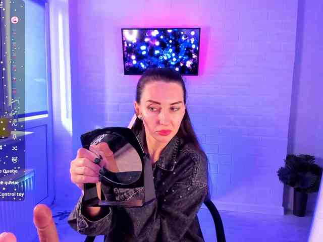 EternalLilith webcam